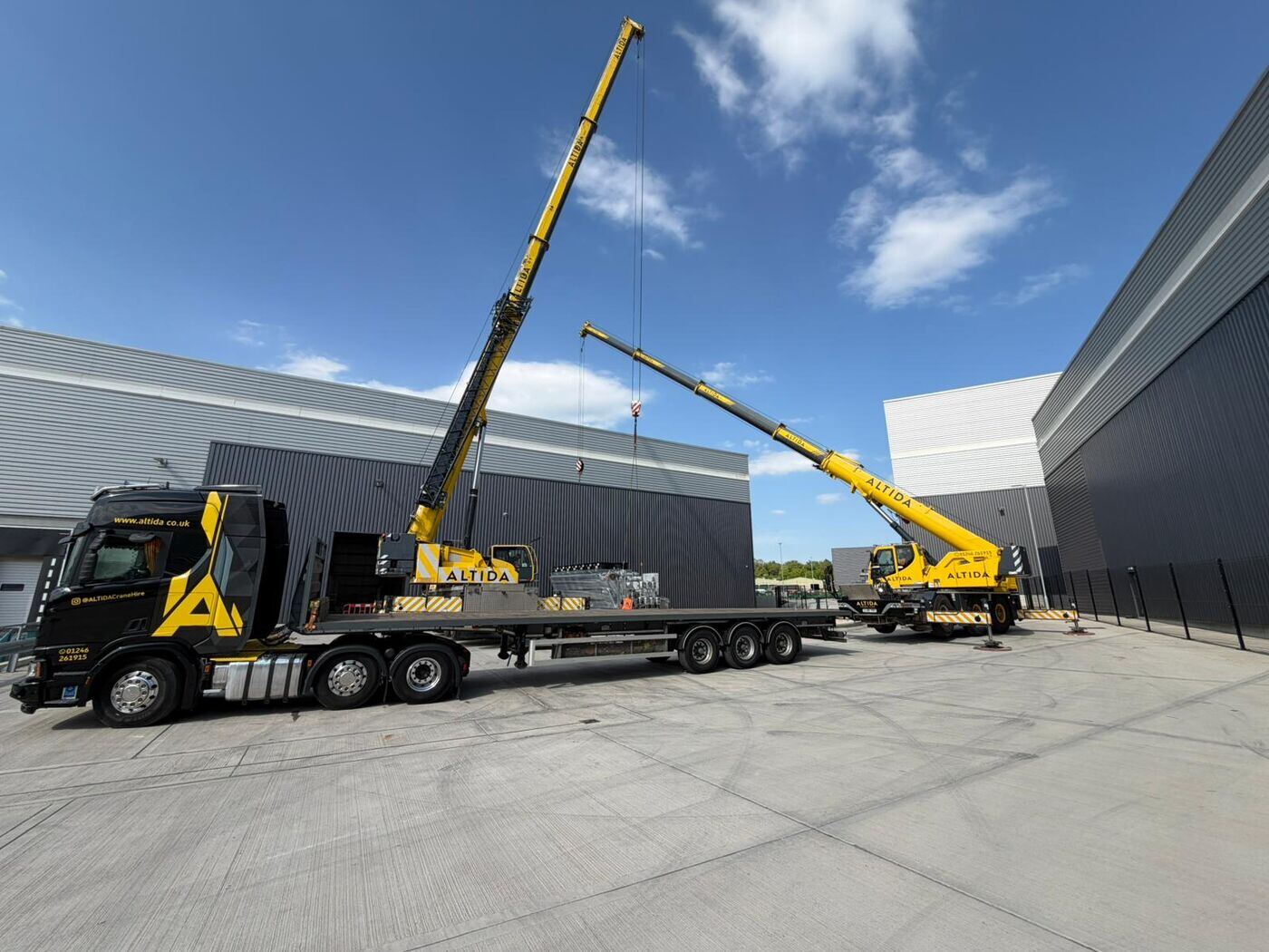 Altida's contract lift and transport at an energy-storage site in Sheffield — photo 1 of 5